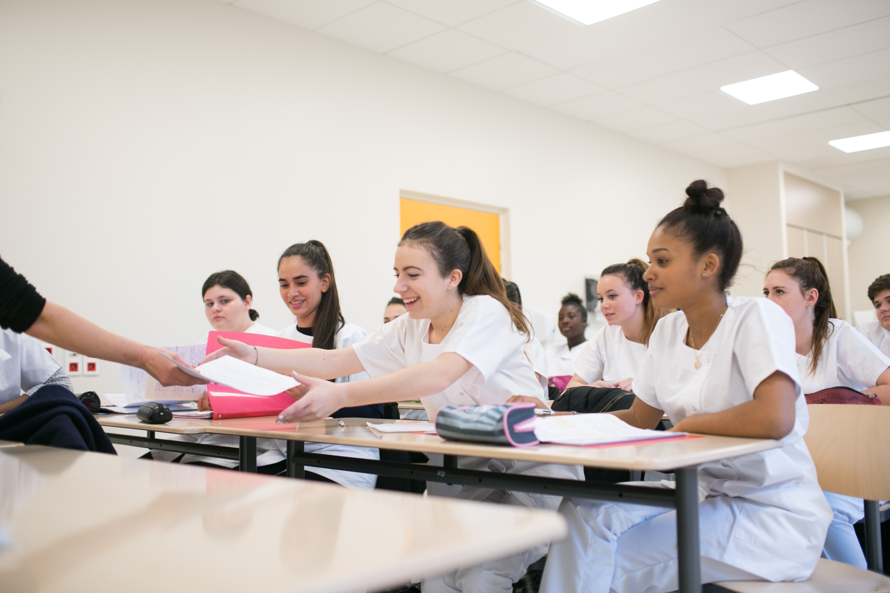 Lycée privé professionnel (Argenteuil) : Un laboratoire intergénérationnel Lycée privé professionnel (Argenteuil) : Un laboratoire intergénérationnel