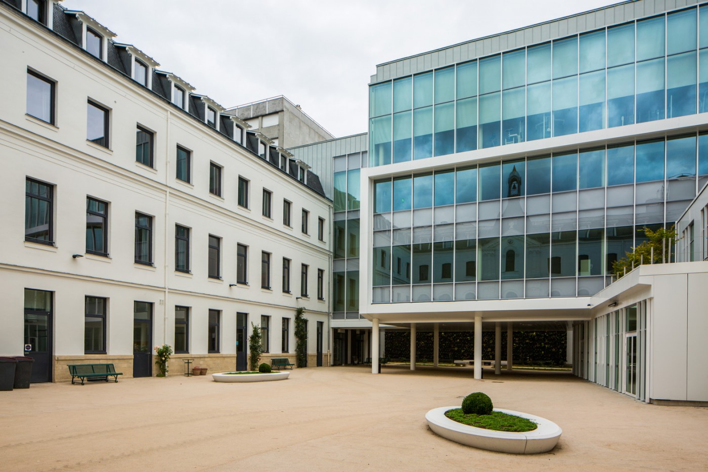 Lycée Professionnel Cognacq-Jay Lycée Professionnel Cognacq-Jay